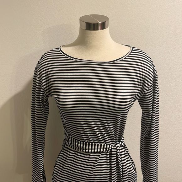 Cutest Stripe Dress - Picture 2 of 7